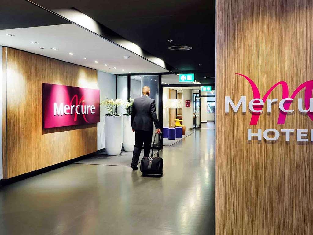 Mercure Hotel Schiphol Terminal Amsterdam Airport Schiphol ภายนอก รูปภาพ
